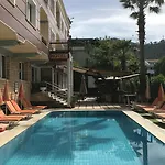 Blue Yacht Marina Ξενοδοχείο με διαμερίσματα 3*