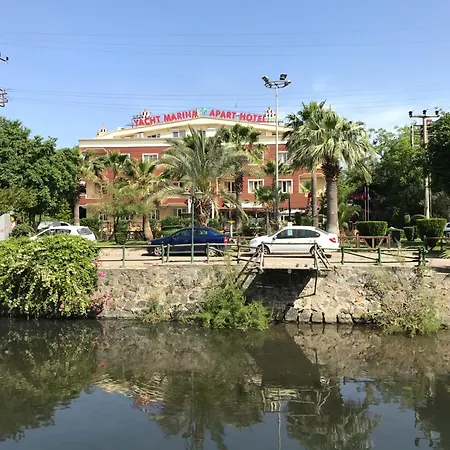 Blue Yacht Marina 3* מרמריס