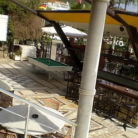 Blue Yacht Marina Hotel de apartamente