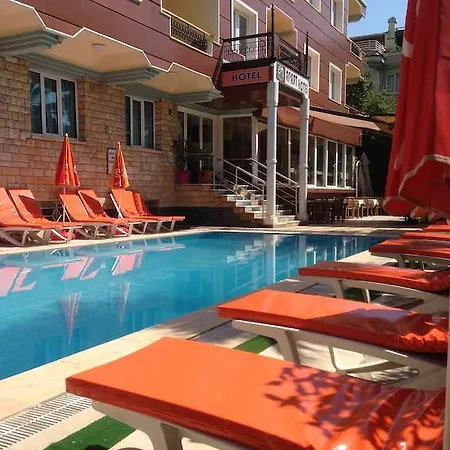 Blue Yacht Marina 3* مرمريس